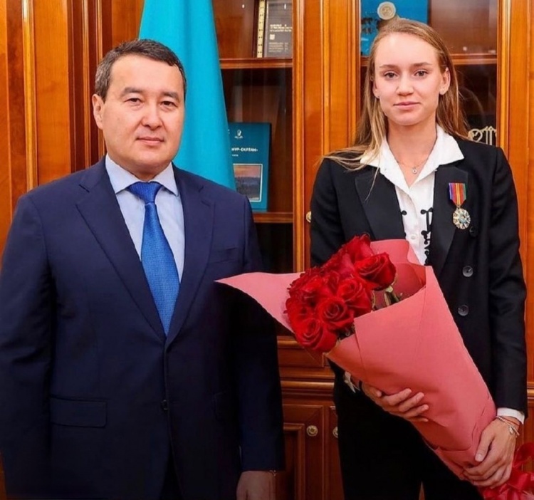 种低风险策 种低风险策